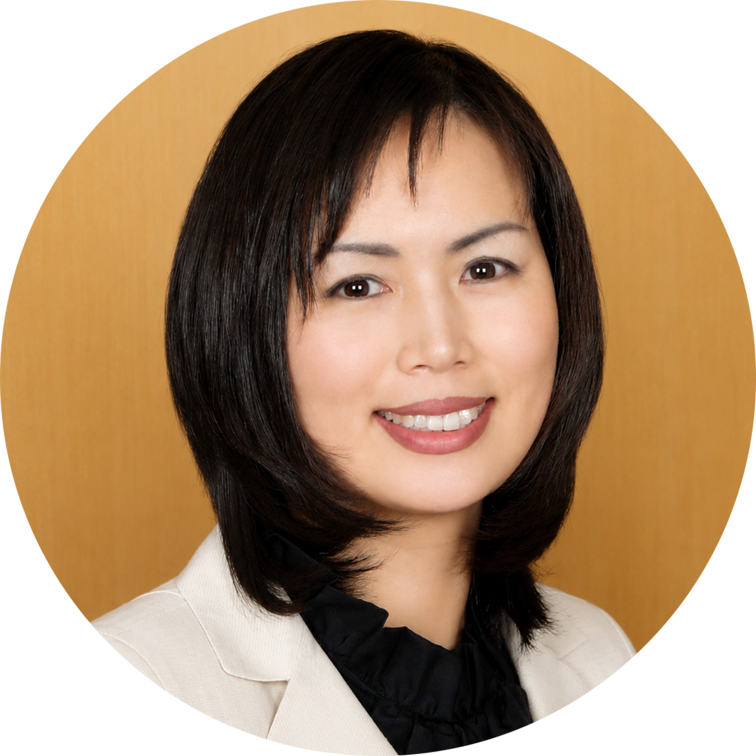 Jenny Youngjoo Kim Headshot